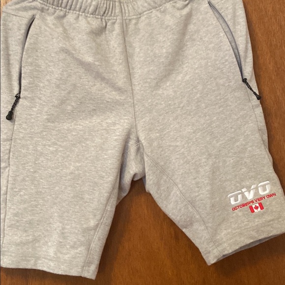 OVO Canada Shorts - Picture 2 of 2